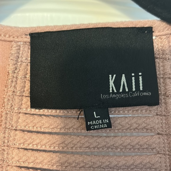 KAII Dusty Rose/Light Pink Cardigan with Gold Faux Zipper Great Condition - Picture 2 of 8